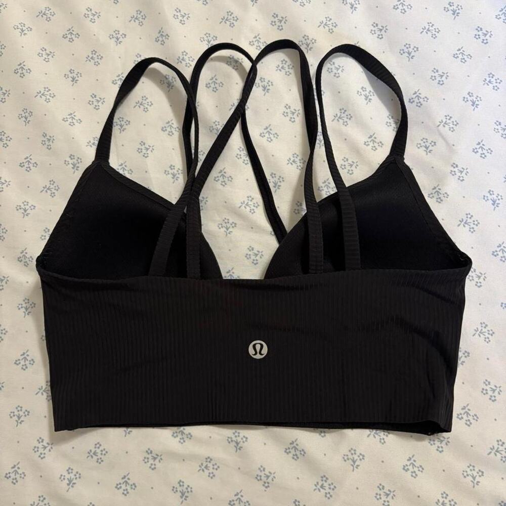 Super soft strappy lululemon bra